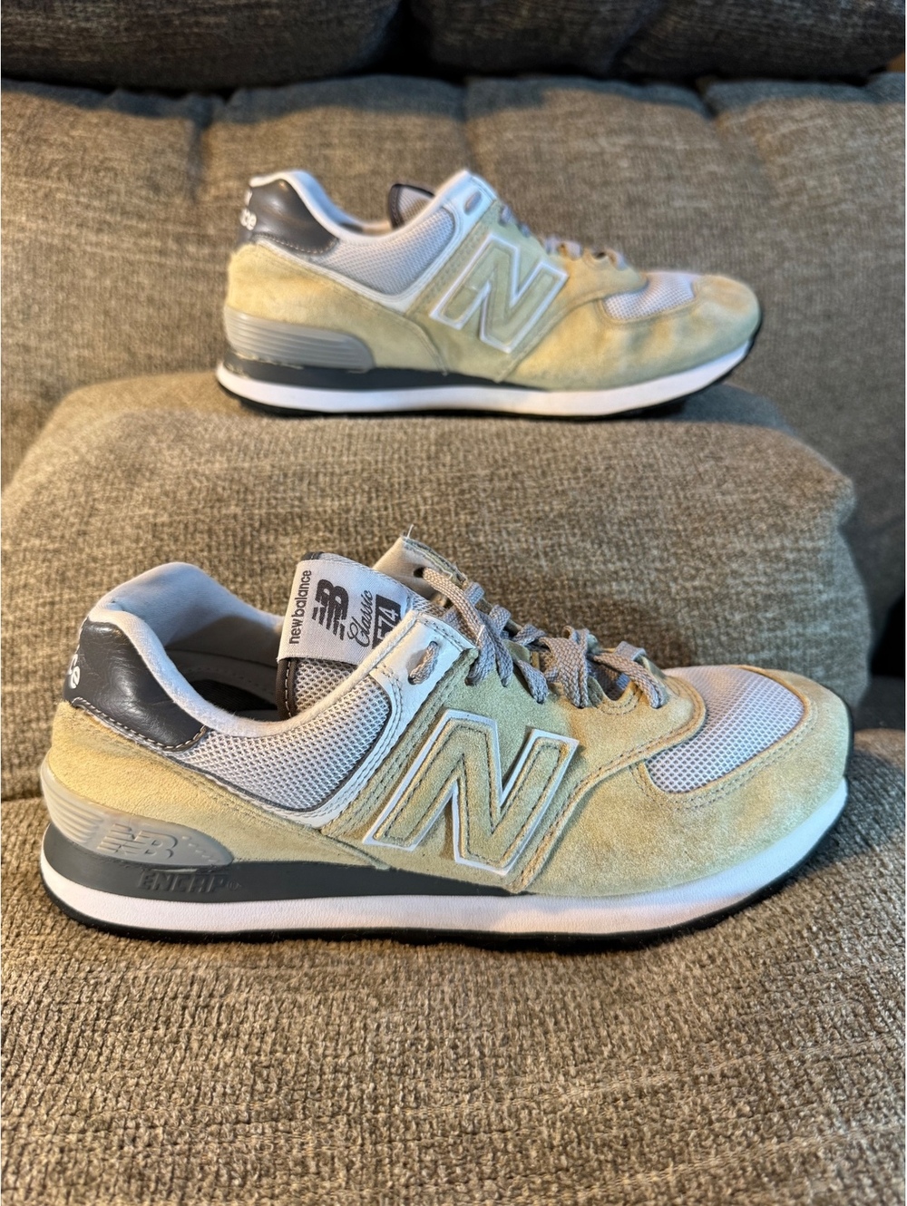 New Balance 574 Classic ‘Grey White’ Men’s Size 8 U574GS2